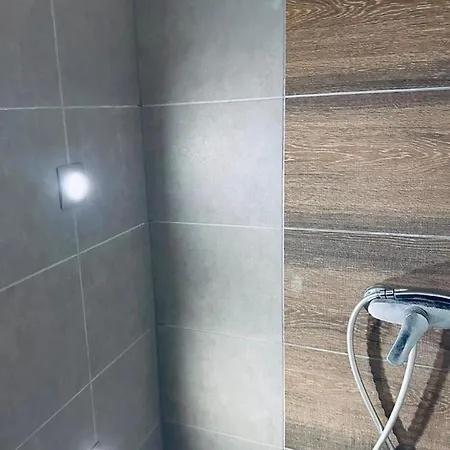 Opera Cantral 호텔